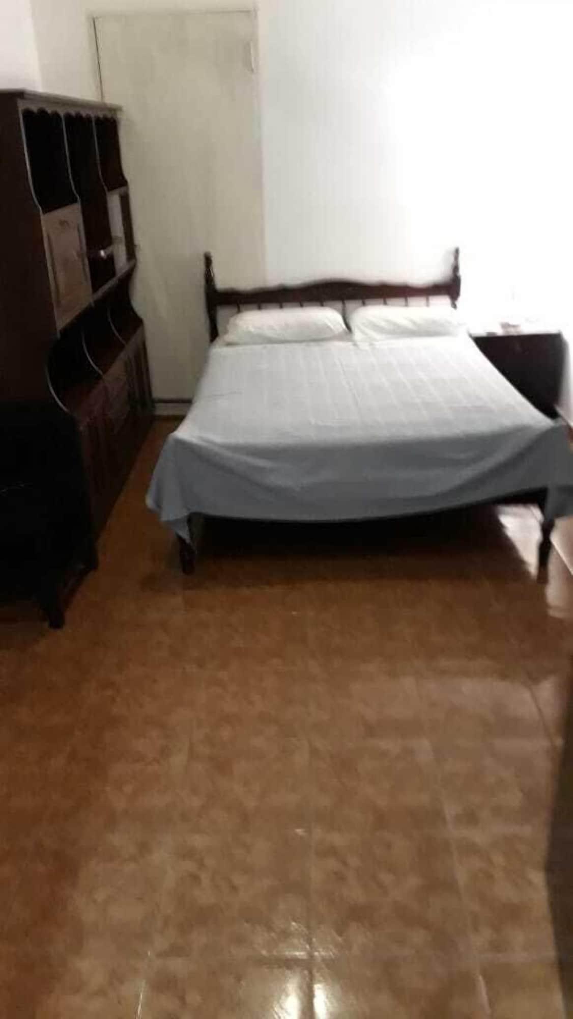 Residencia Leones De Castilla Asuncion Luaran gambar
