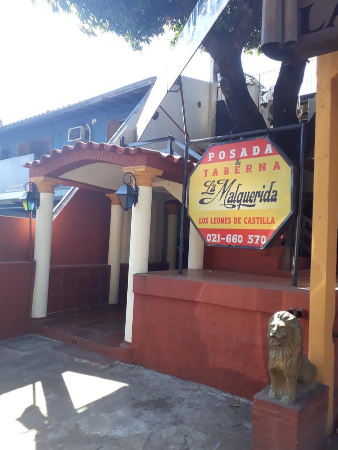 Residencia Leones De Castilla Asuncion Luaran gambar