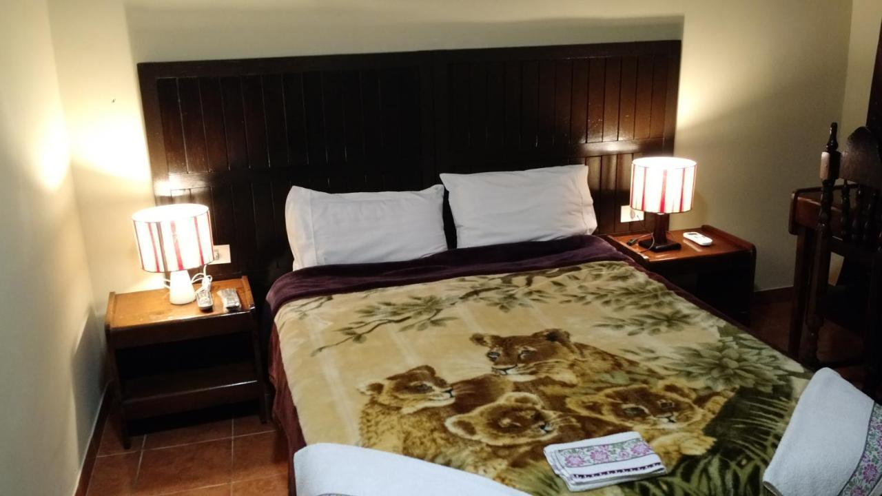 Residencia Leones De Castilla Asuncion Luaran gambar